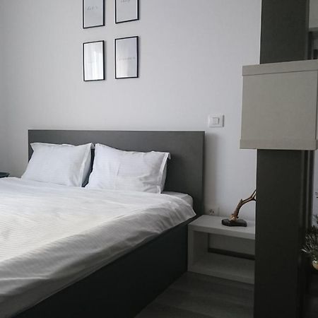 Suite Life Brasov Luaran gambar