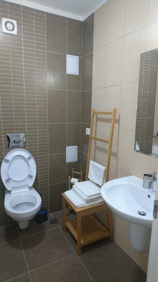 Suite Life Brasov Luaran gambar