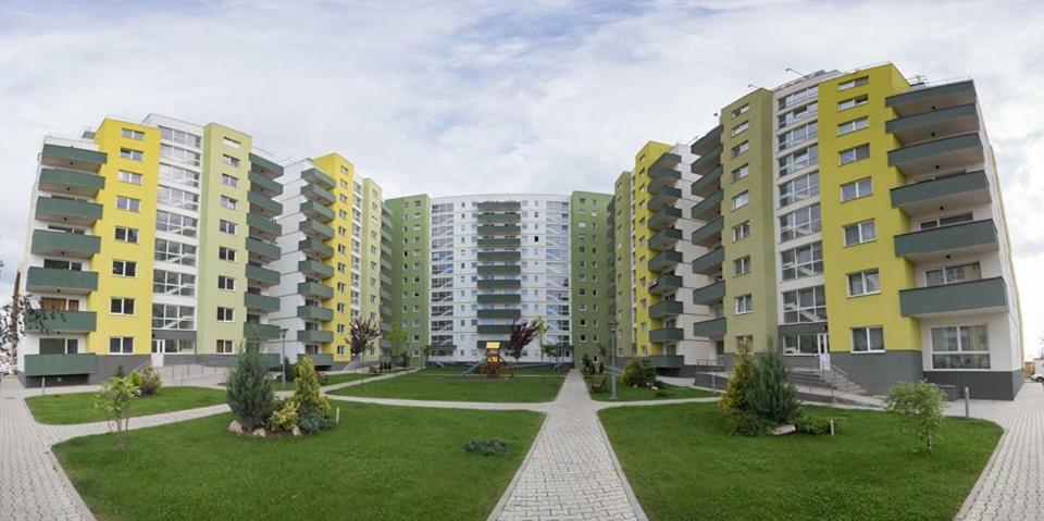 Suite Life Brasov Luaran gambar