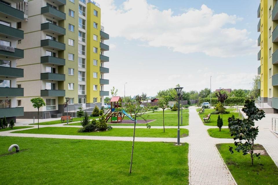 Suite Life Brasov Luaran gambar