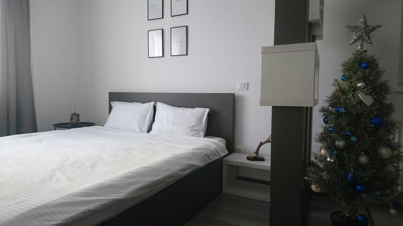 Suite Life Brasov Luaran gambar
